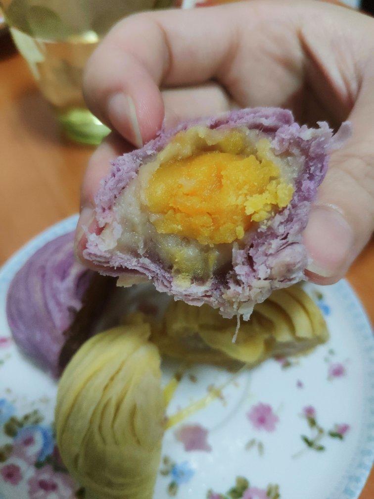 视频菜谱-揉面8分钟蛋黄酥油皮