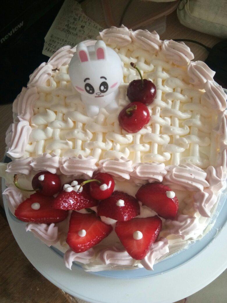 裱花奶油草莓蛋糕🍰（含详细抹面裱花教程）