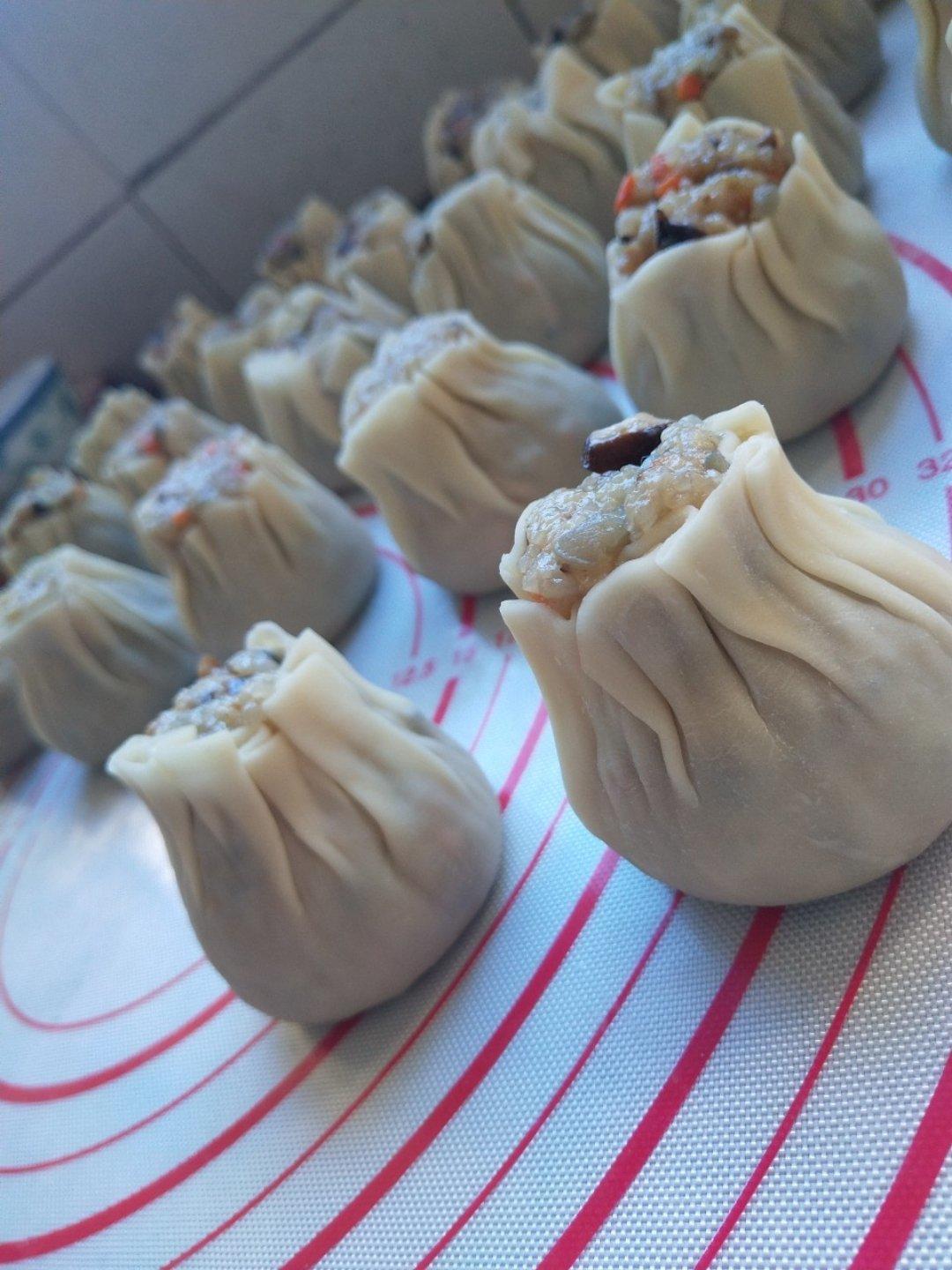 猪肉春笋糯米烧麦