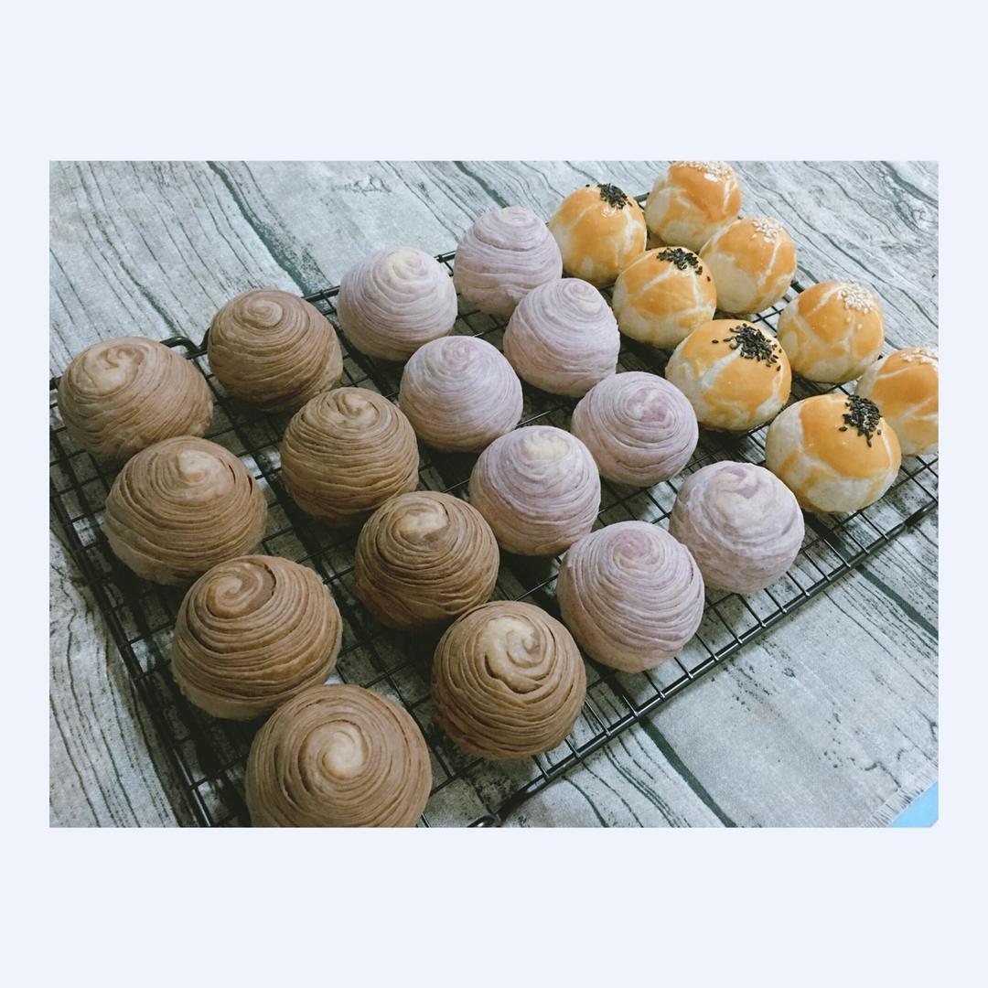 蛋黄酥~紫薯、抹茶、原味~花好月圆，中秋快乐~内附一次做六色蛋黄酥方法~
