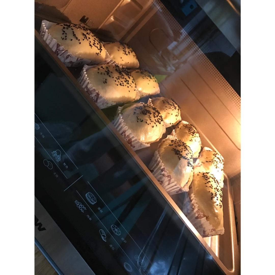 肉松沙拉酱面包（65度汤种）