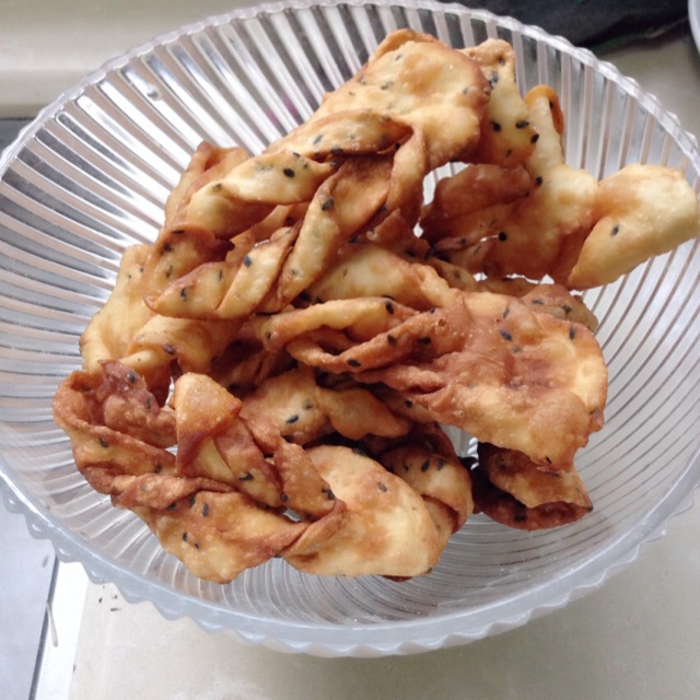 传统过年小食——芝麻巧果