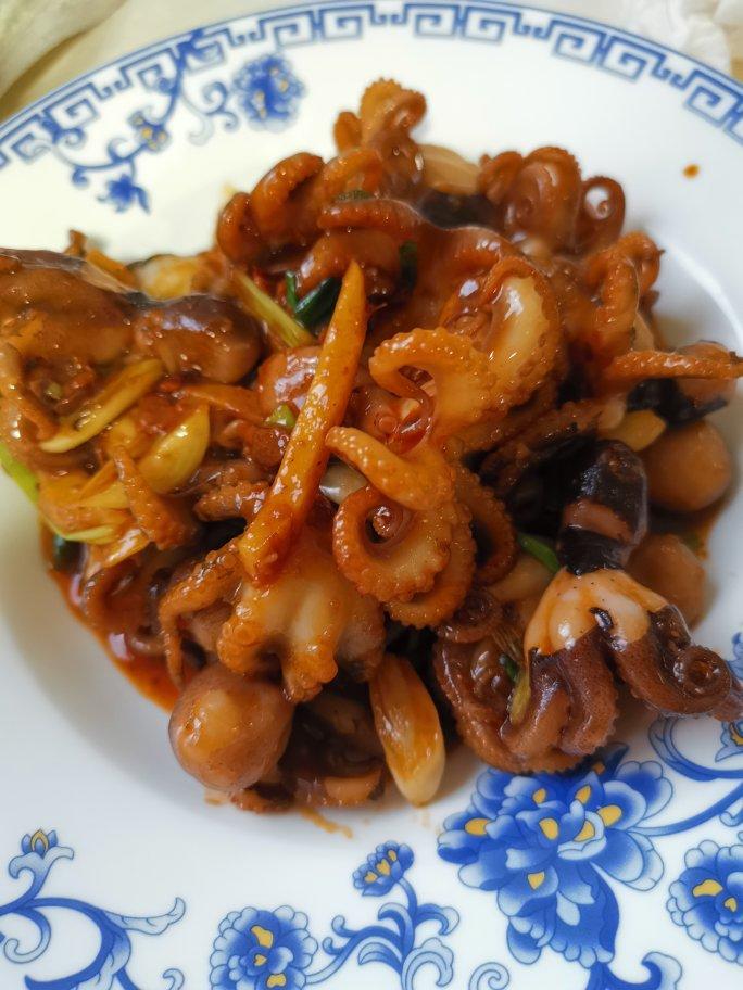嫩出水的酱炒小章鱼🐙