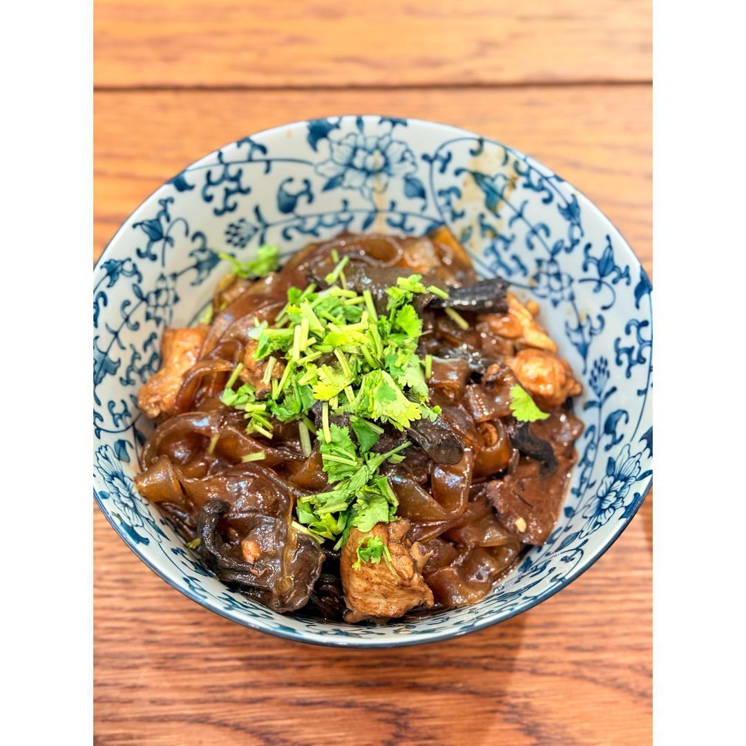 小鸡炖蘑菇