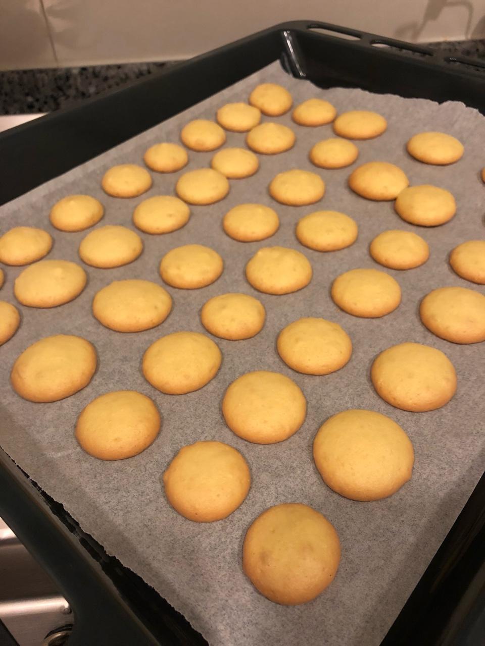 老少皆宜的蛋黄饼干