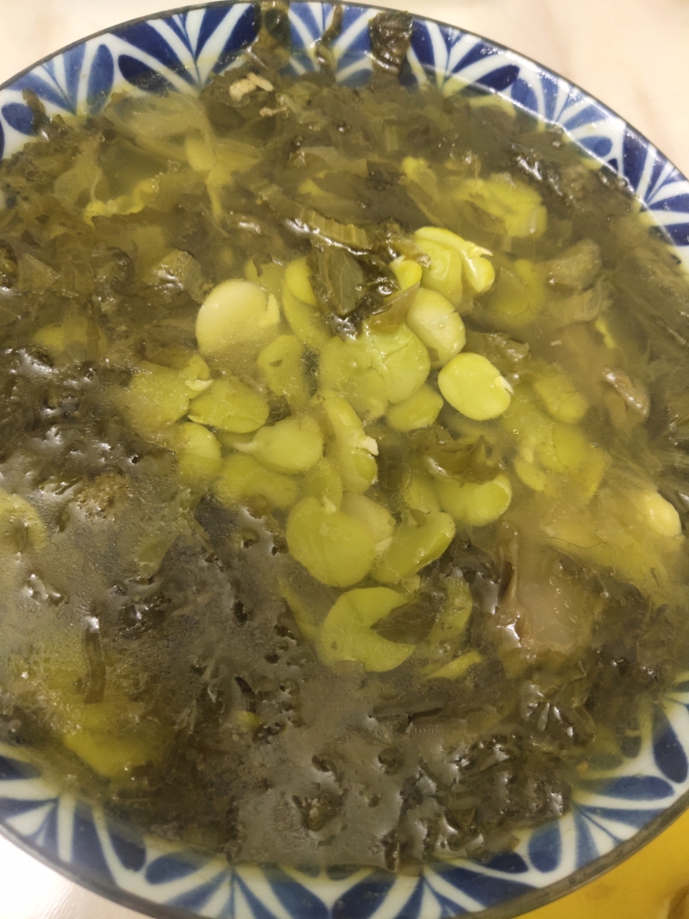 蚕豆酸菜汤的做法