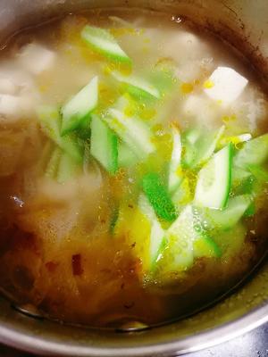 竹荪青瓜豆腐汤的做法 步骤6