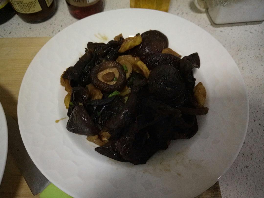 板栗烧香菇