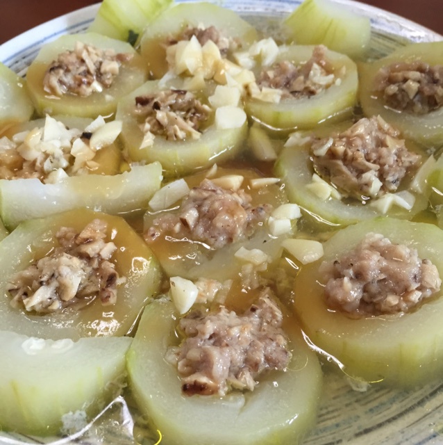 瑶柱肉松蒸酿节瓜