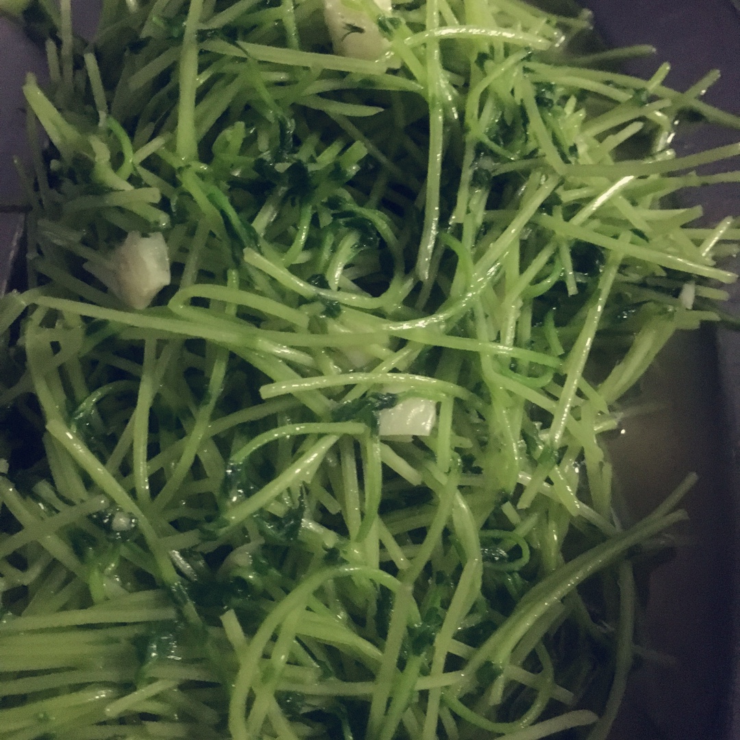 蒜香豆苗