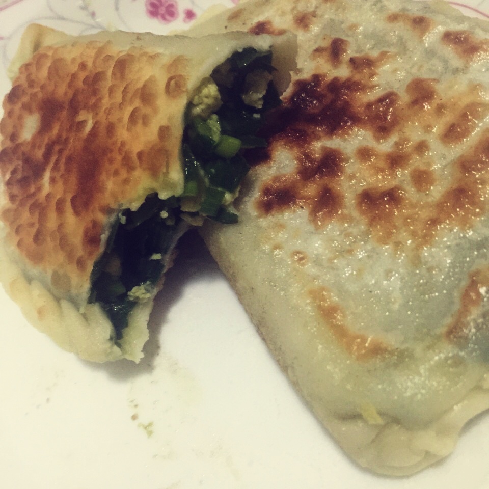 韭菜盒子 Chinese Leek and Egg Pasty
