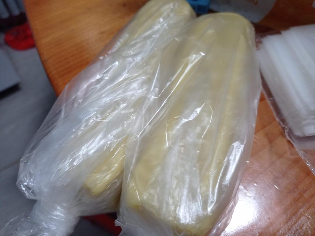 超简单！好吃又平整的糖霜饼干底的做法（附贴心小提示哦）