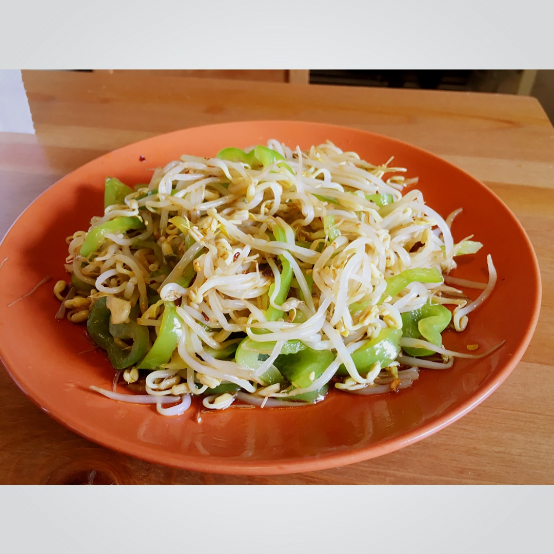 凉拌豆芽