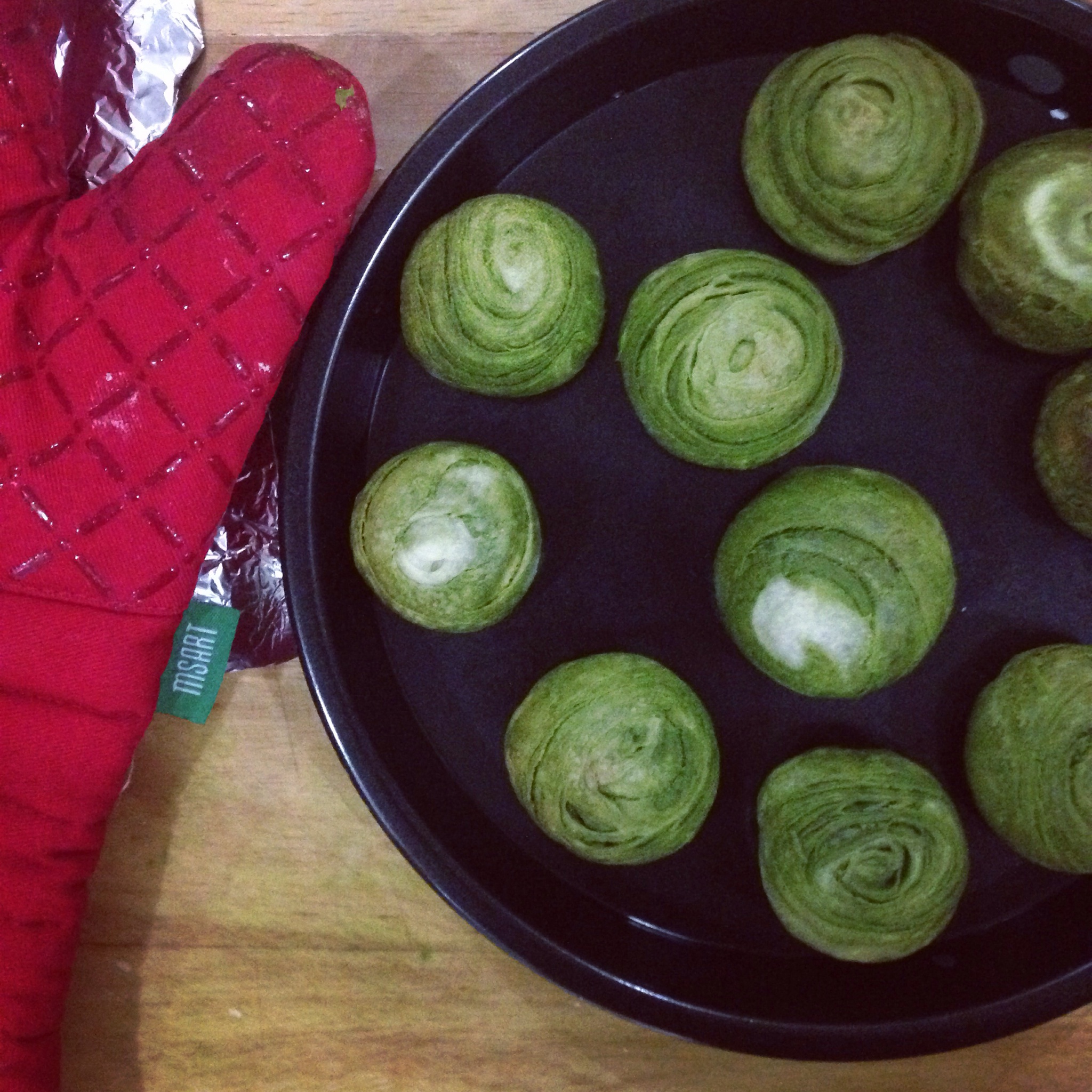 蛋黄酥：抹茶酥：（奶黄味）