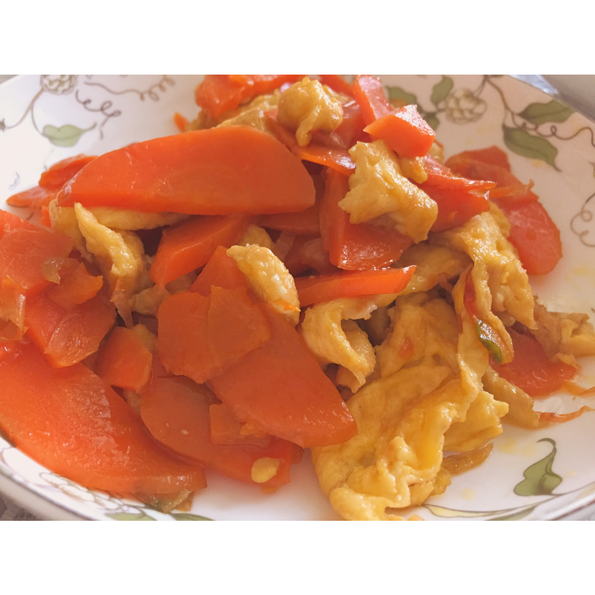 胡萝卜炒鸡蛋