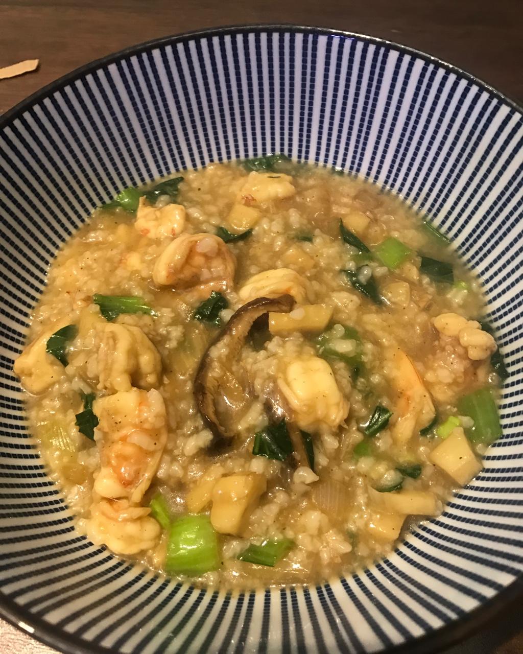 鲜虾砂锅粥