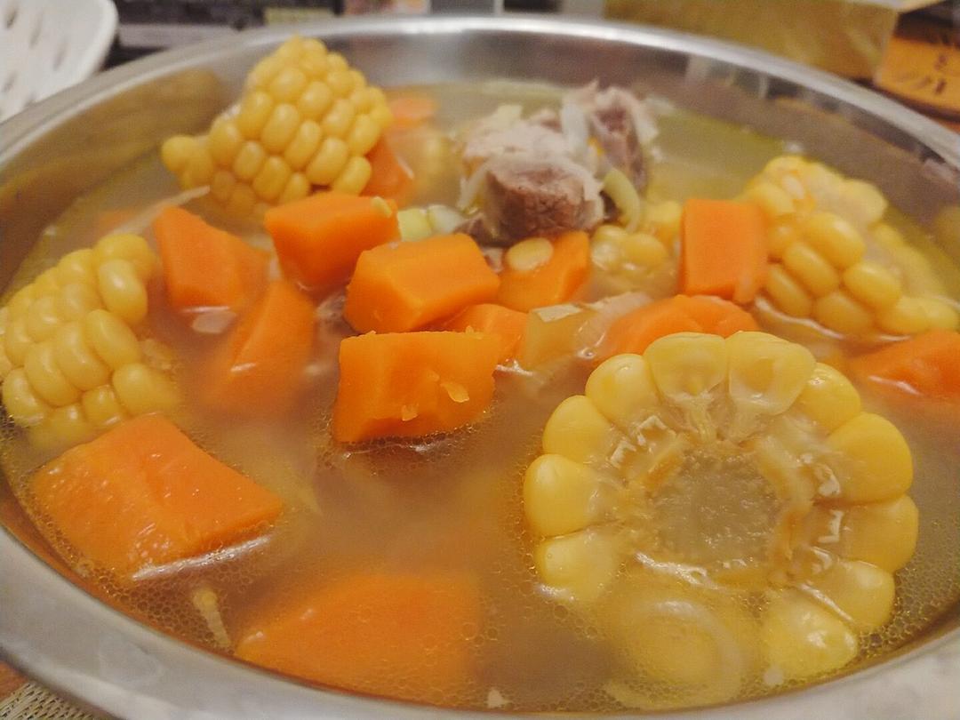 玉米排骨汤