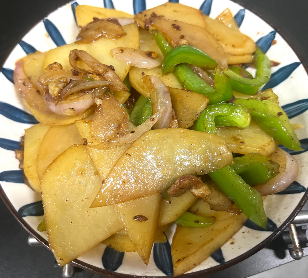 红烧土豆片