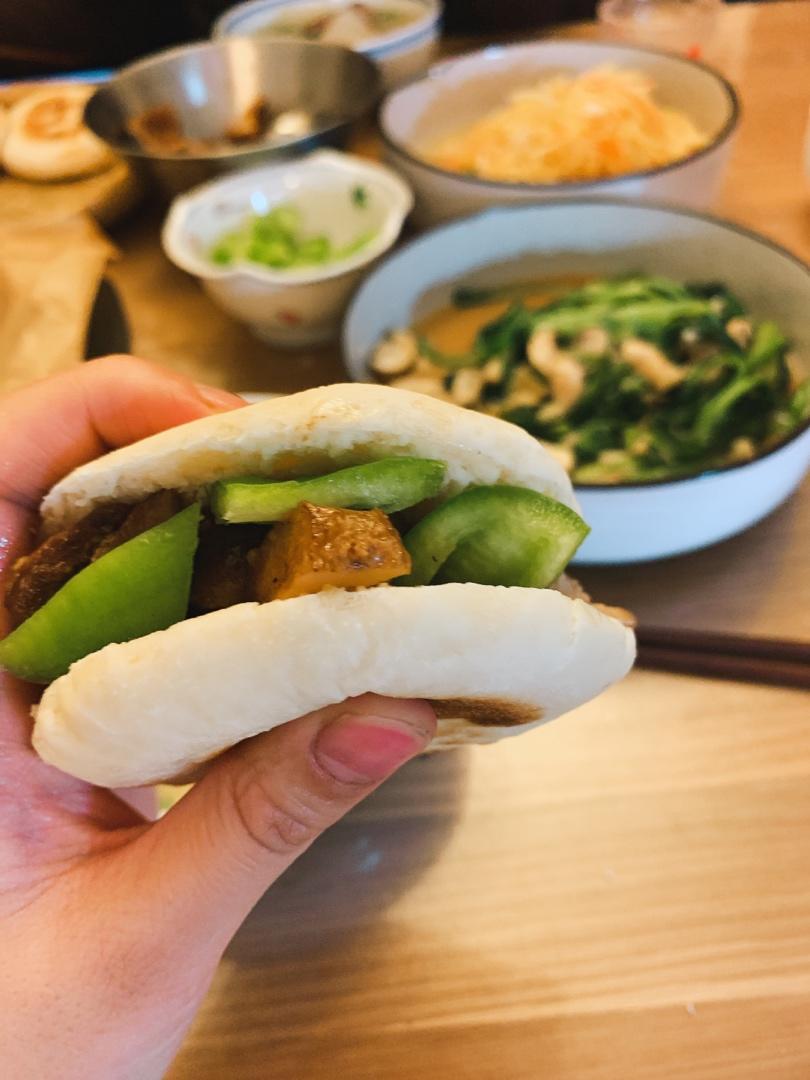 肉夹馍(白吉馍的制作)