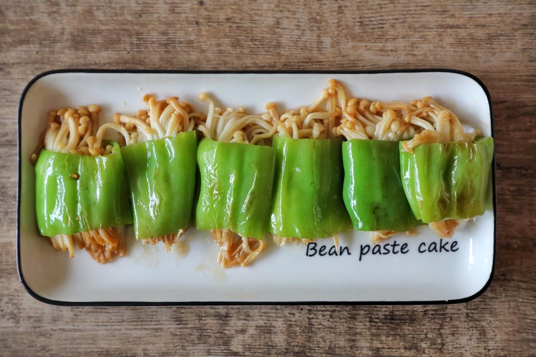 家常美味—虎皮青椒金针菇