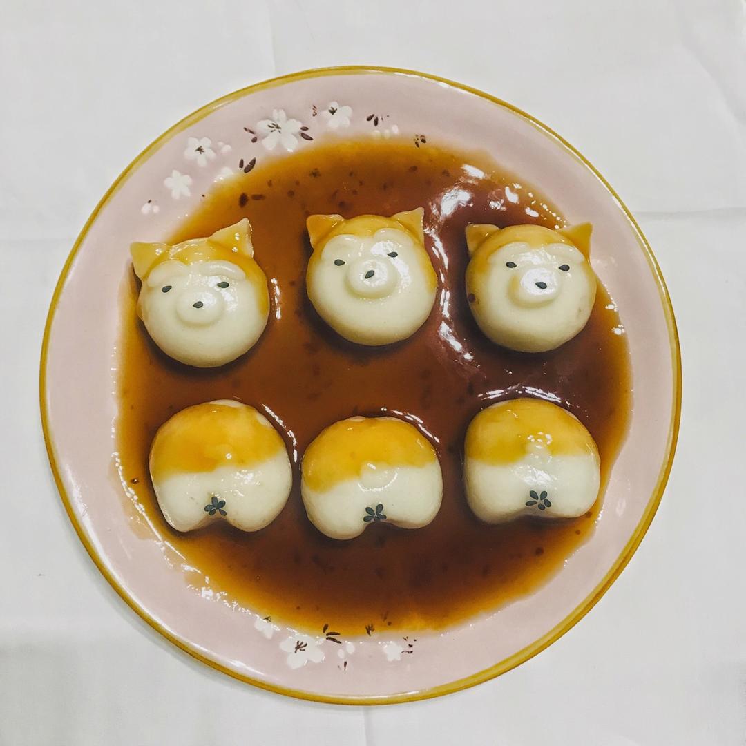 拥有小翘臀的柴犬糯米团子