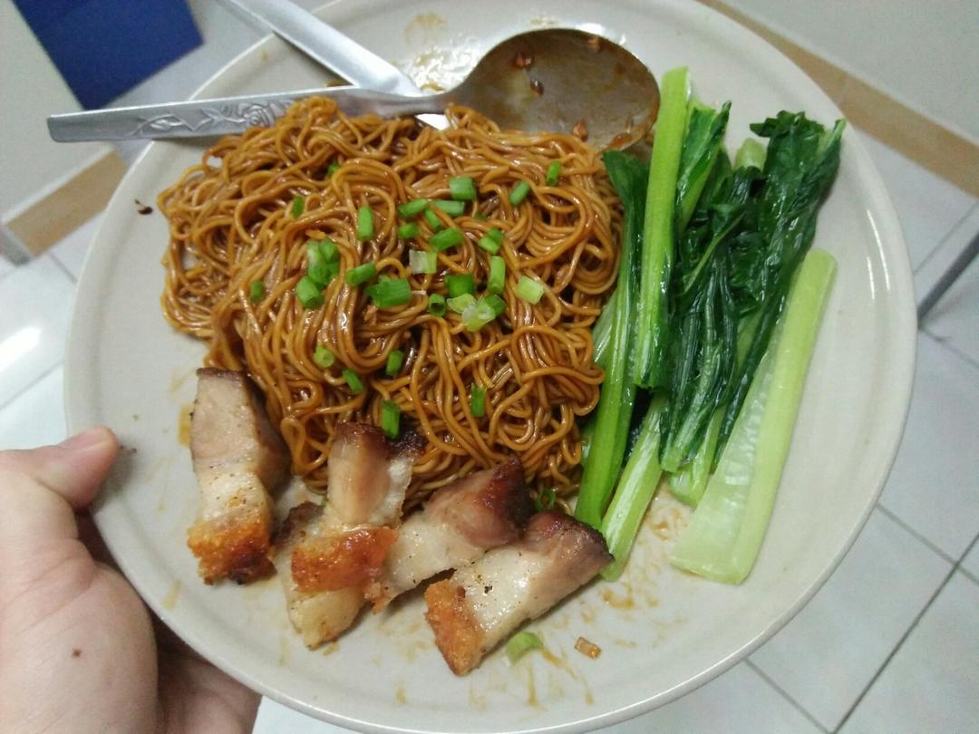 梁海灵做的云吞干捞面(秘制干捞酱汁做法)