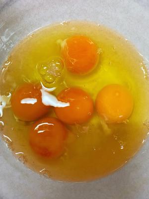 清水炖蛋的做法 步骤1