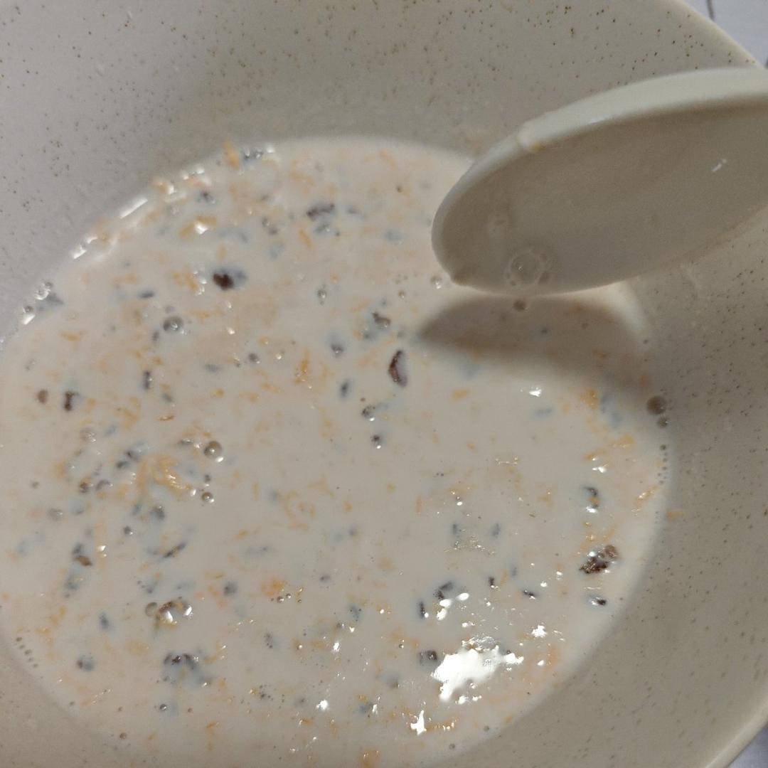 燕麦鸡蛋煮牛奶·超有营养的早餐