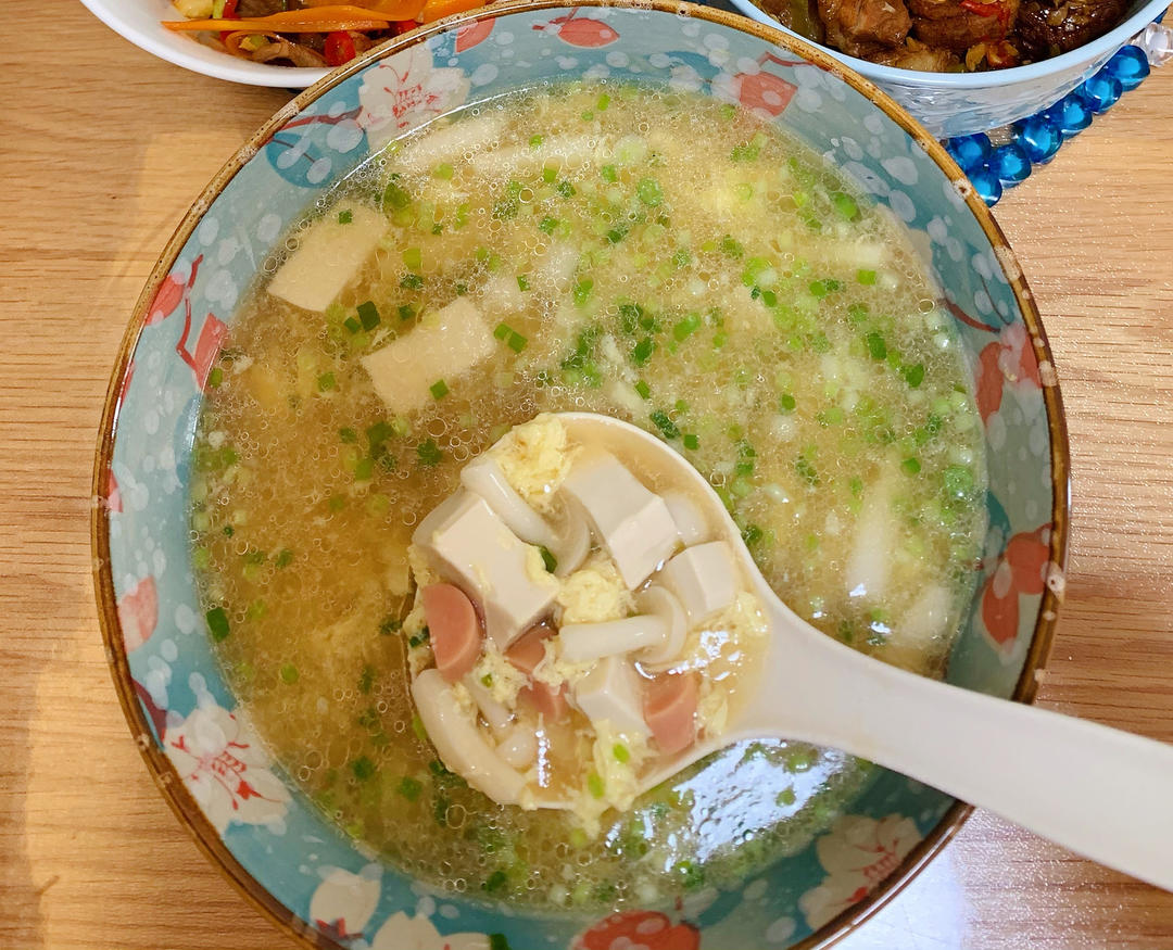 豆腐菌菇汤