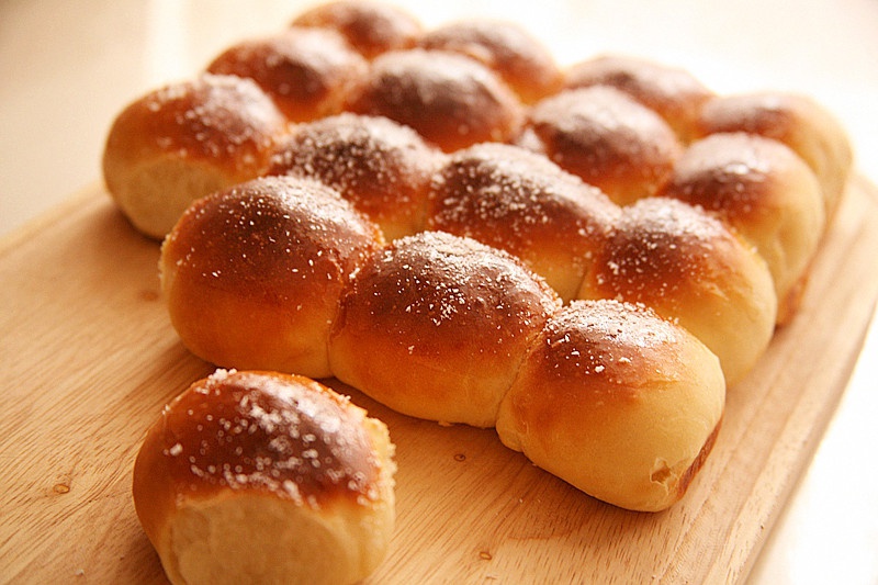 椰蓉酸奶小面包