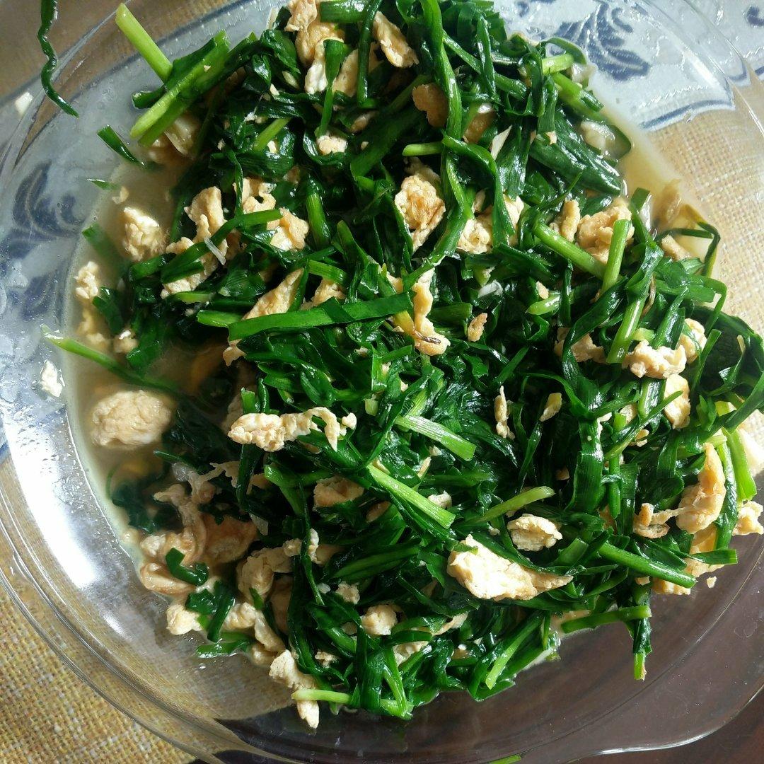 简易版韭菜炒鸡蛋（鸡蛋味道非常鲜嫩）