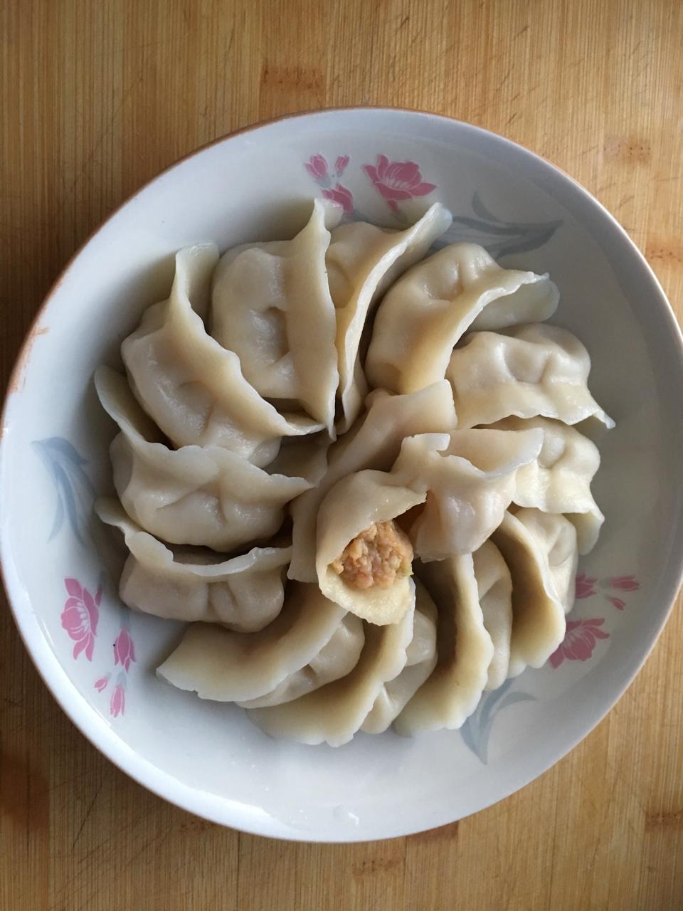 鲜虾鱼肉水饺
