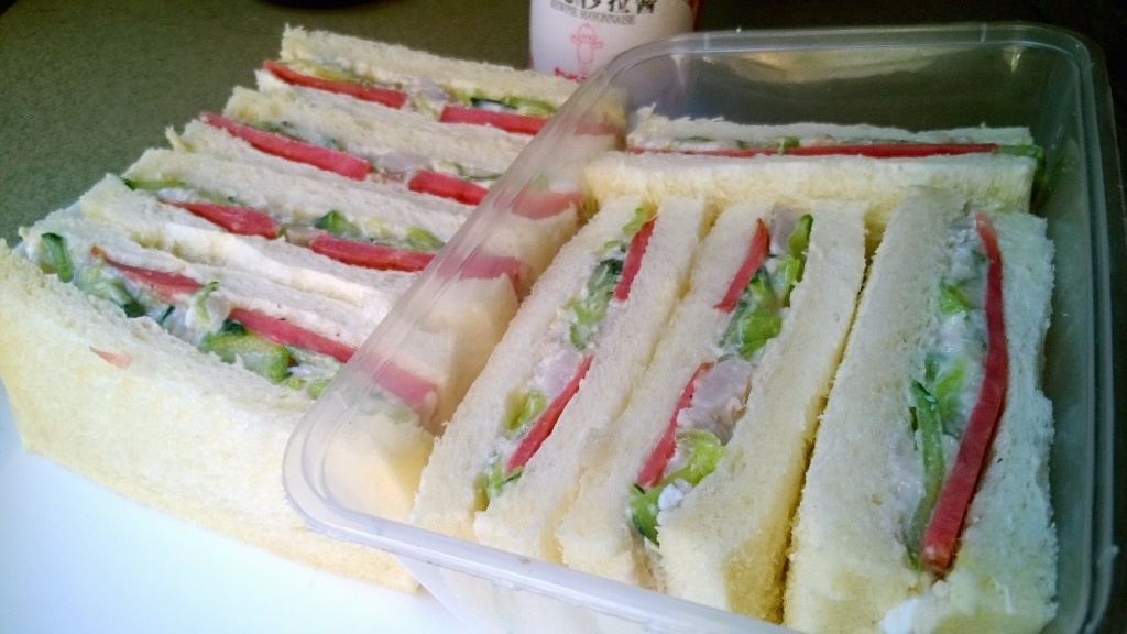 火腿煎蛋三文治