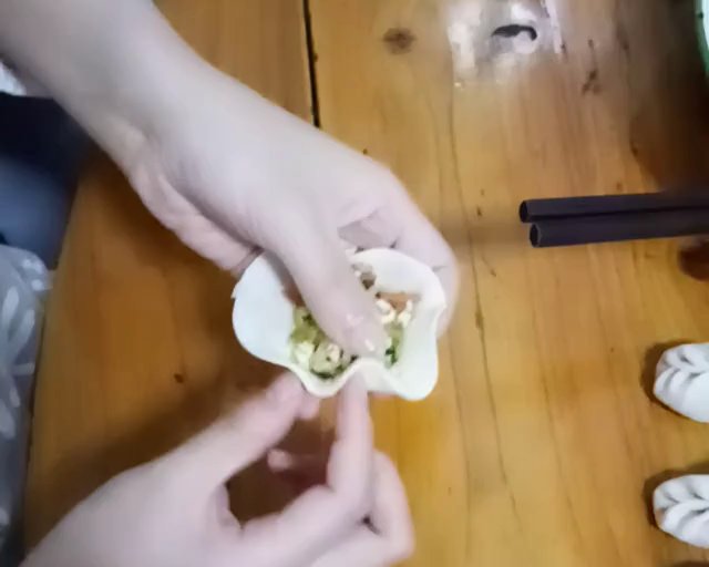 素饺子（内含包饺子手法小视频）的做法 步骤3
