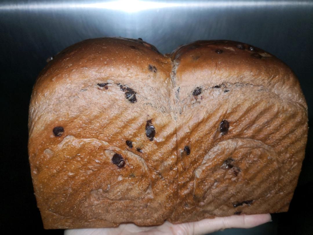 巨~巨好吃的巧克力奶油吐司