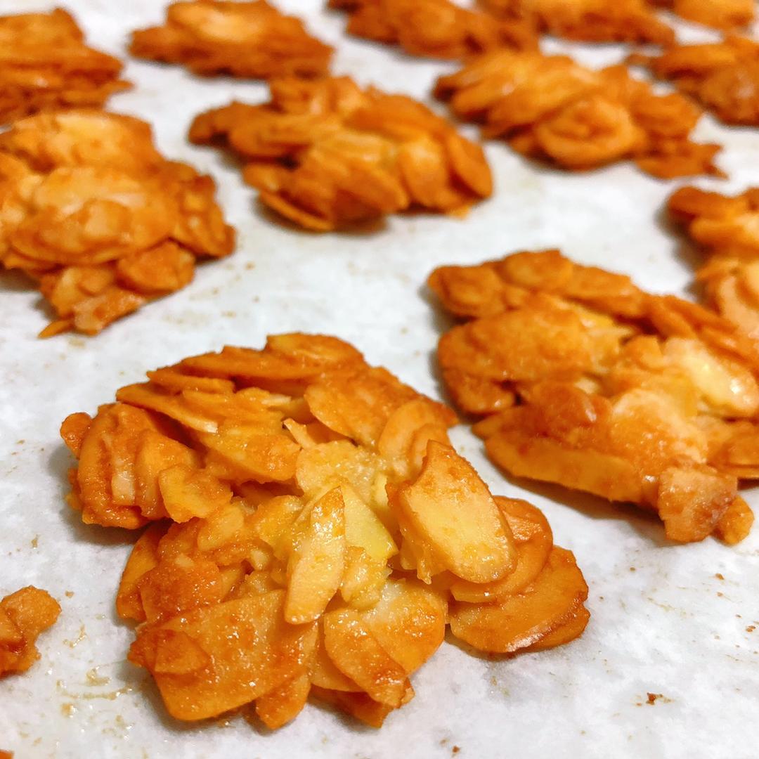 生酮酥脆杏仁瓦片