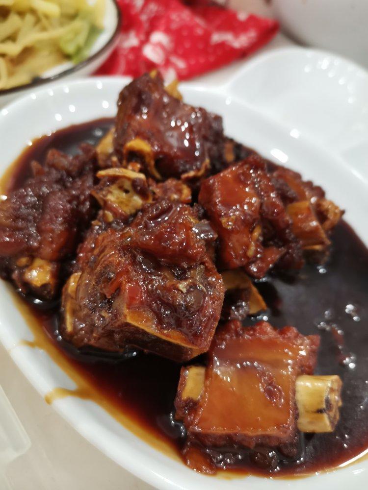 红烧排骨