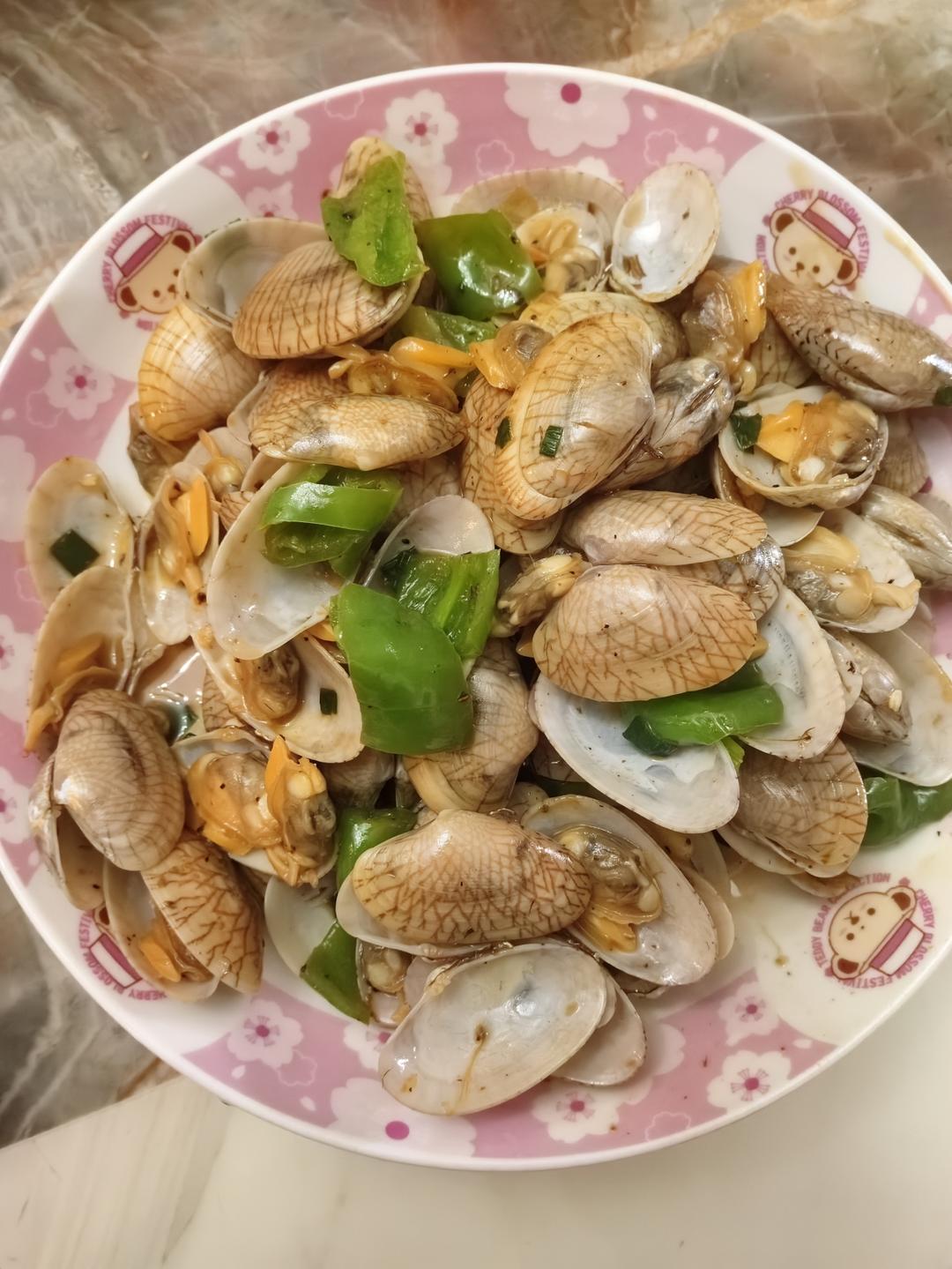 5分钟快手菜❗️秒杀路边摊爆炒花甲～好吃到爆
