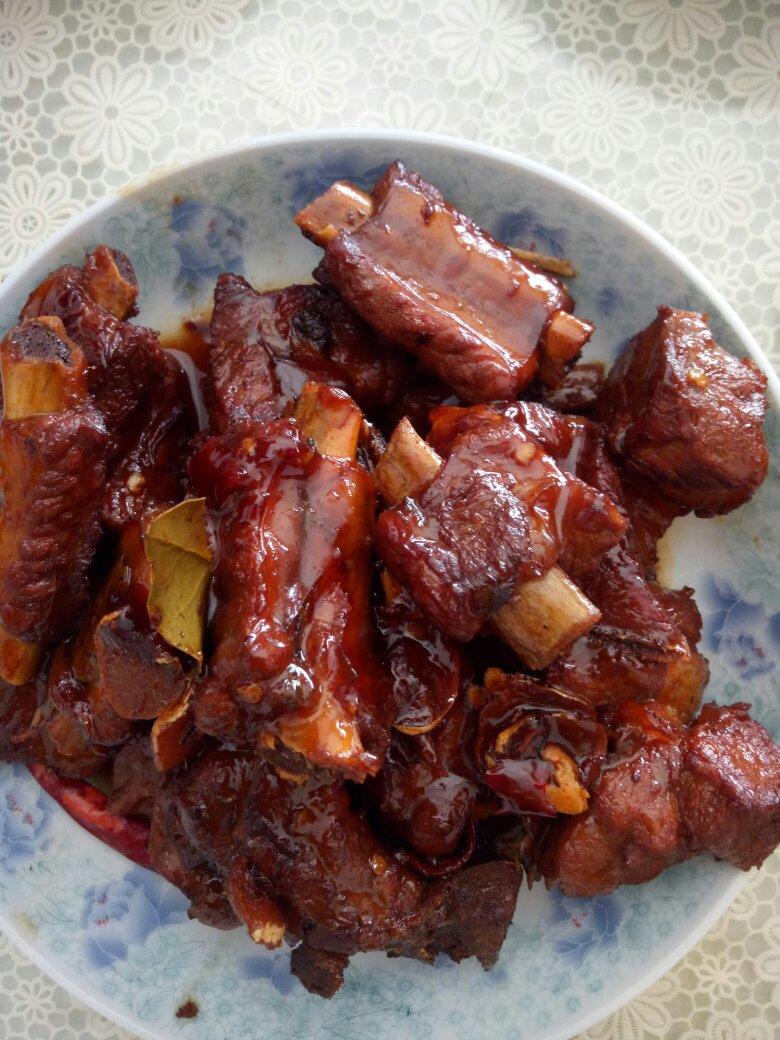 超级好吃的红烧小排