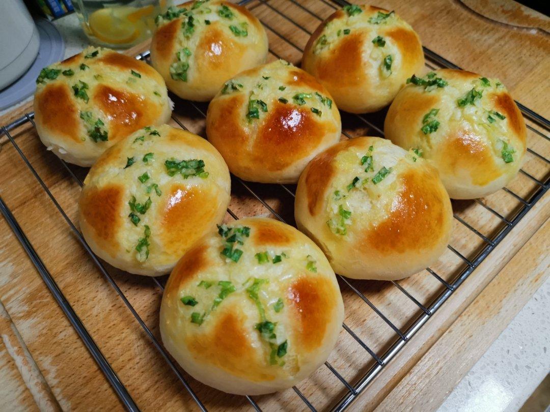 考验自制力的小餐包---黄油蒜香小餐包