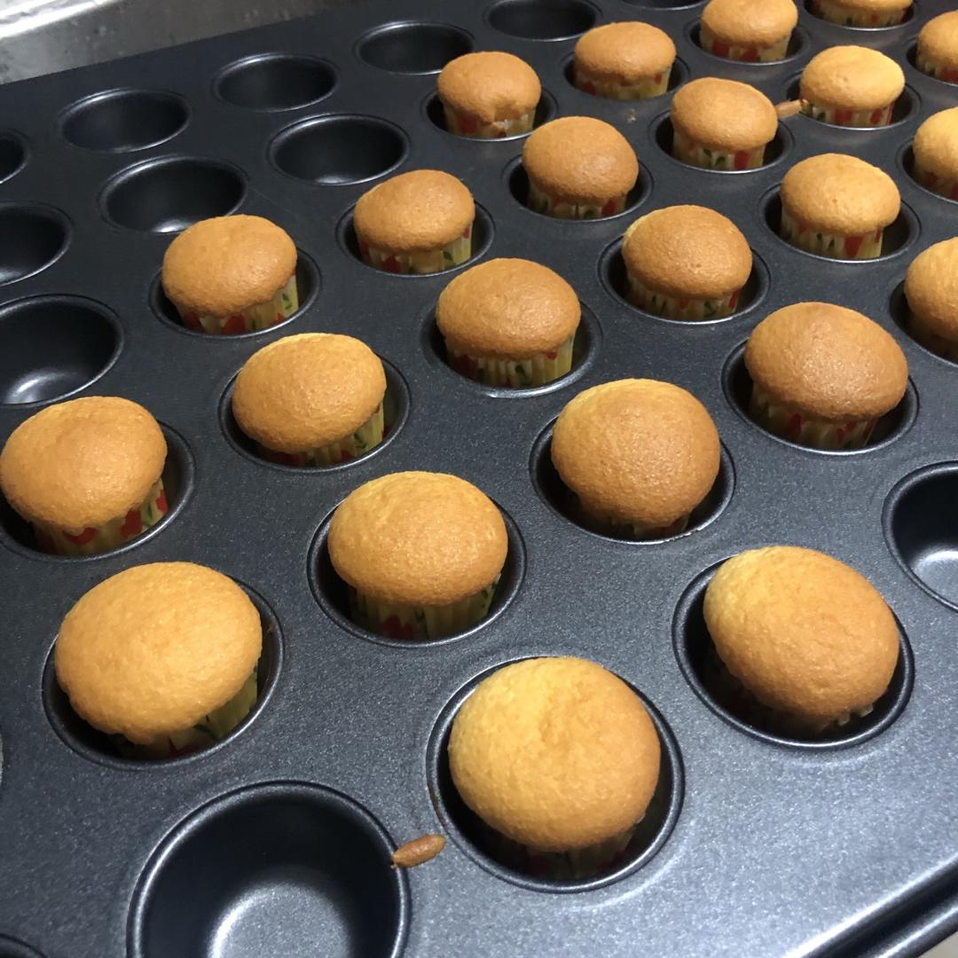 迷你芝麻小蛋糕
