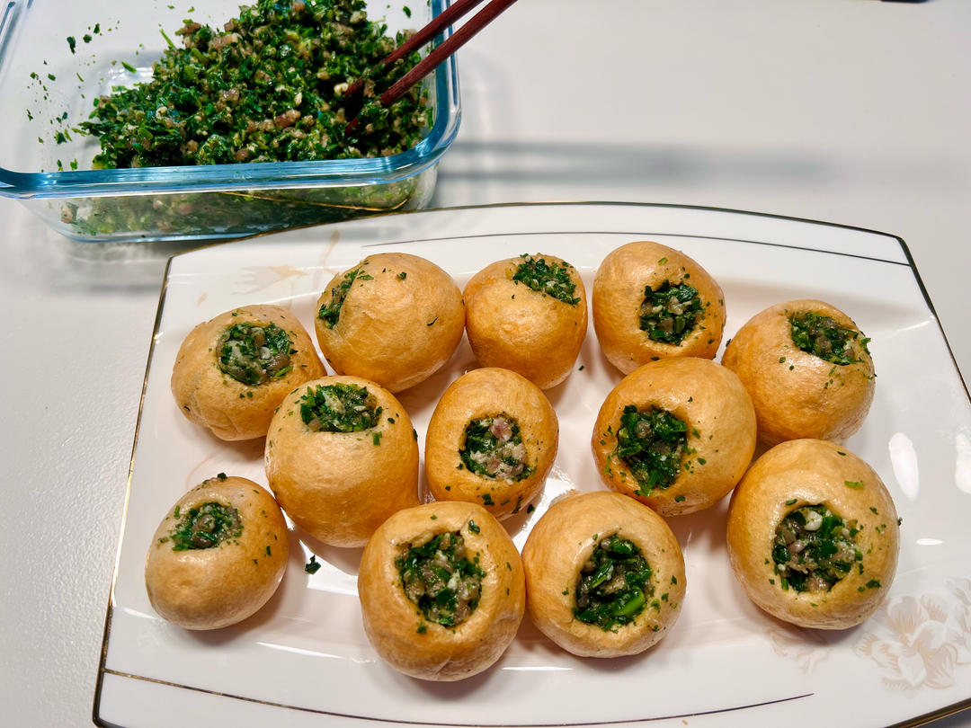 荠菜肉酿油面筋