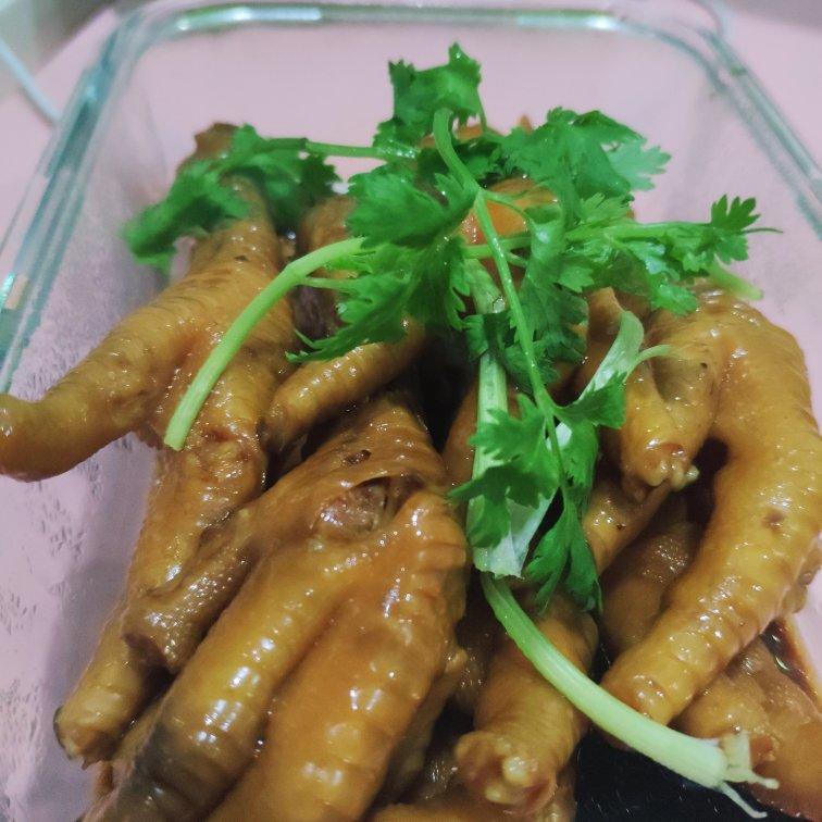 电饭锅脱骨红烧鸡爪