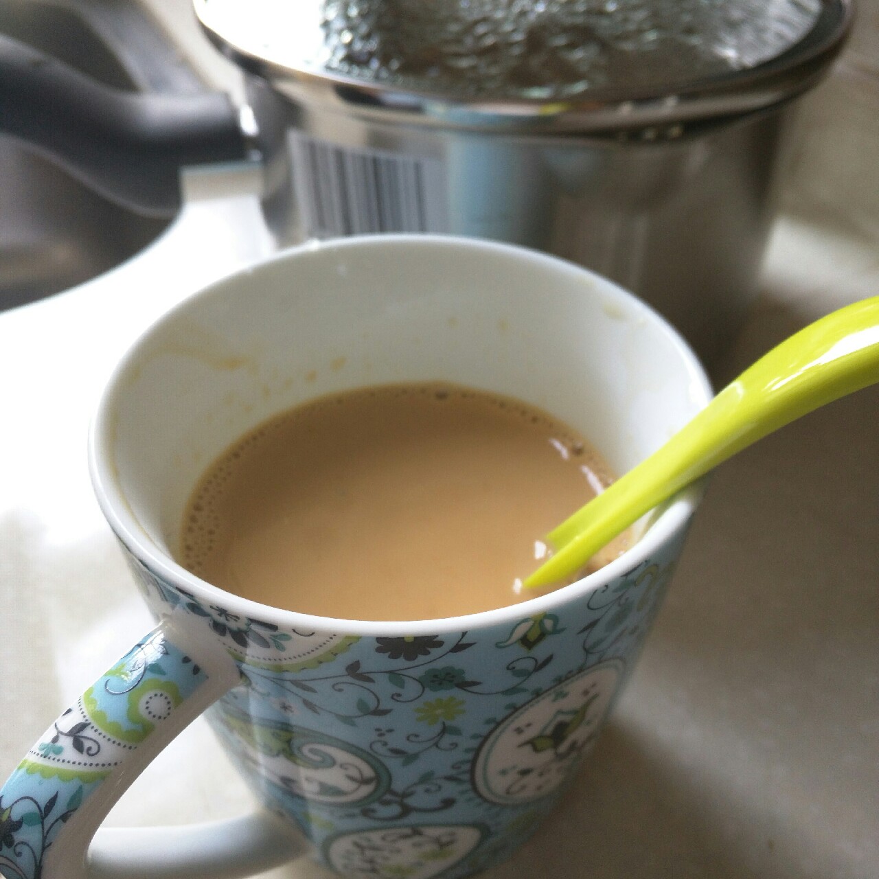 手煮奶茶