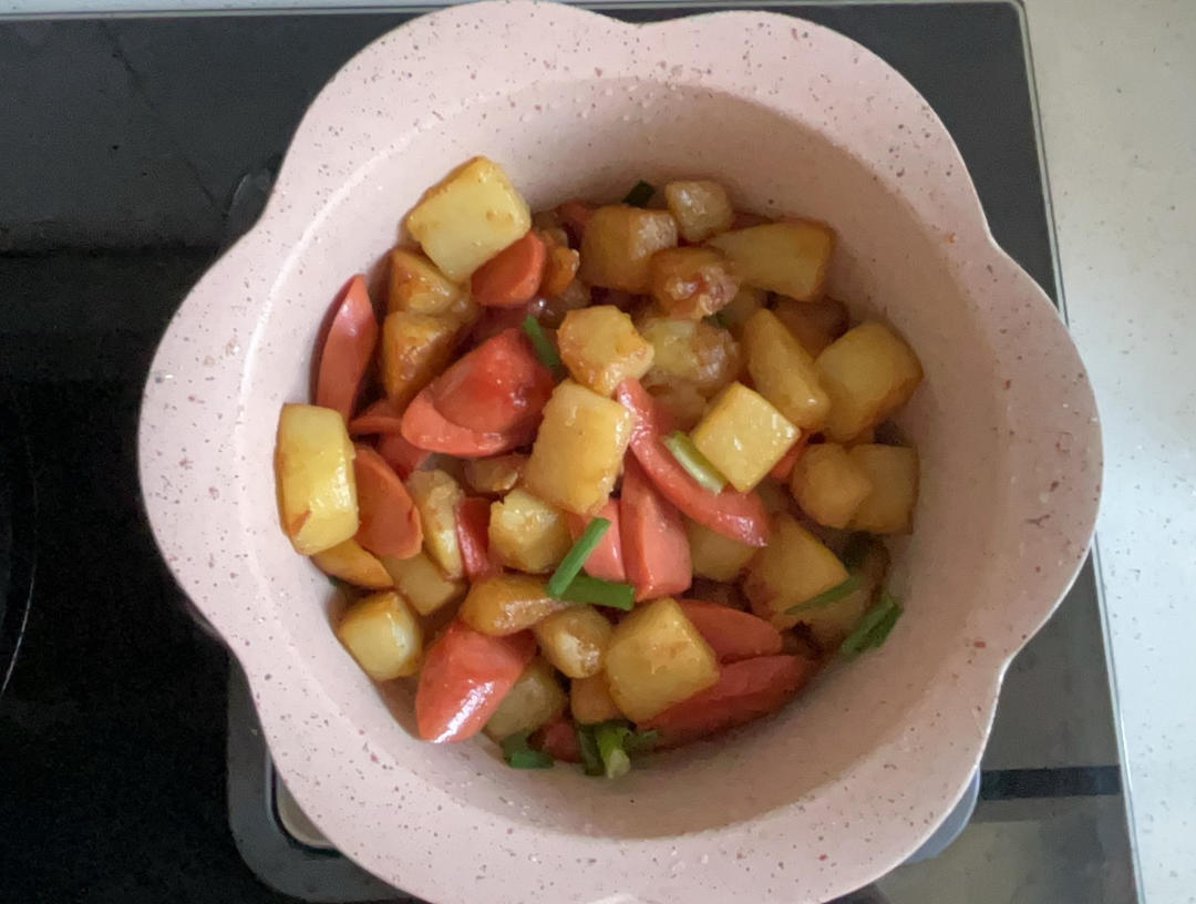 香辣过瘾的孜然土豆火腿，比路边摊还好吃