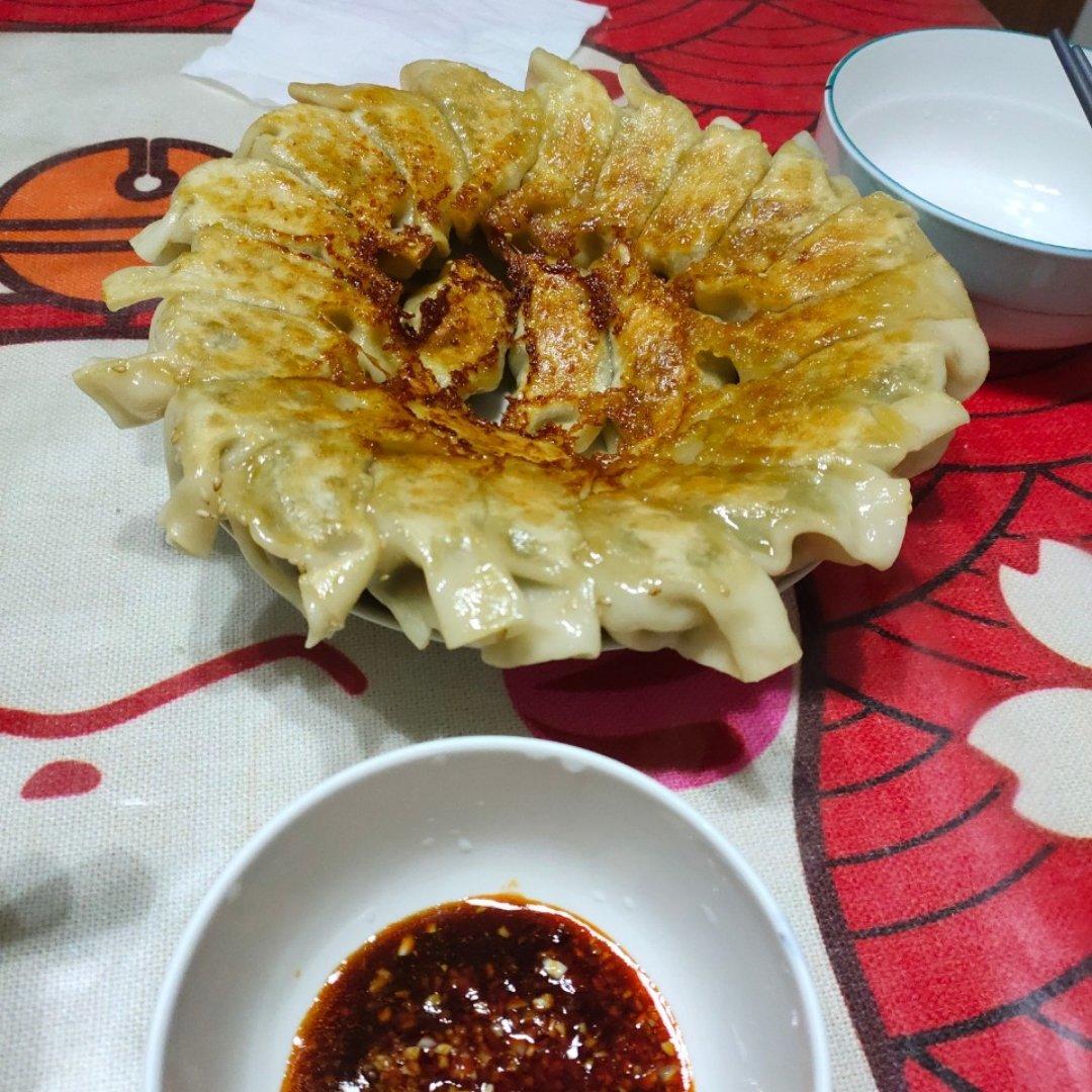 确保零失败 的日料店🥟冰花煎饺🥟