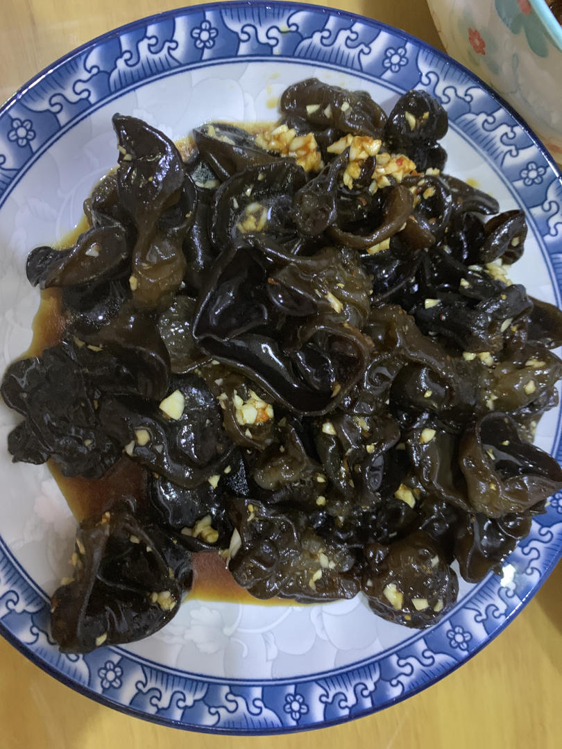 凉拌黑木耳