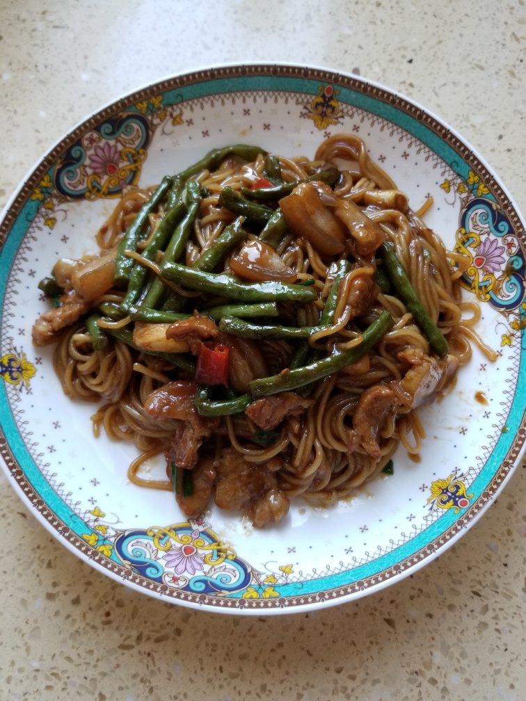 芸豆焖面（附万能的腌肉不老的办法）