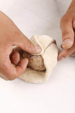 日式红豆面包的做法 步骤7
