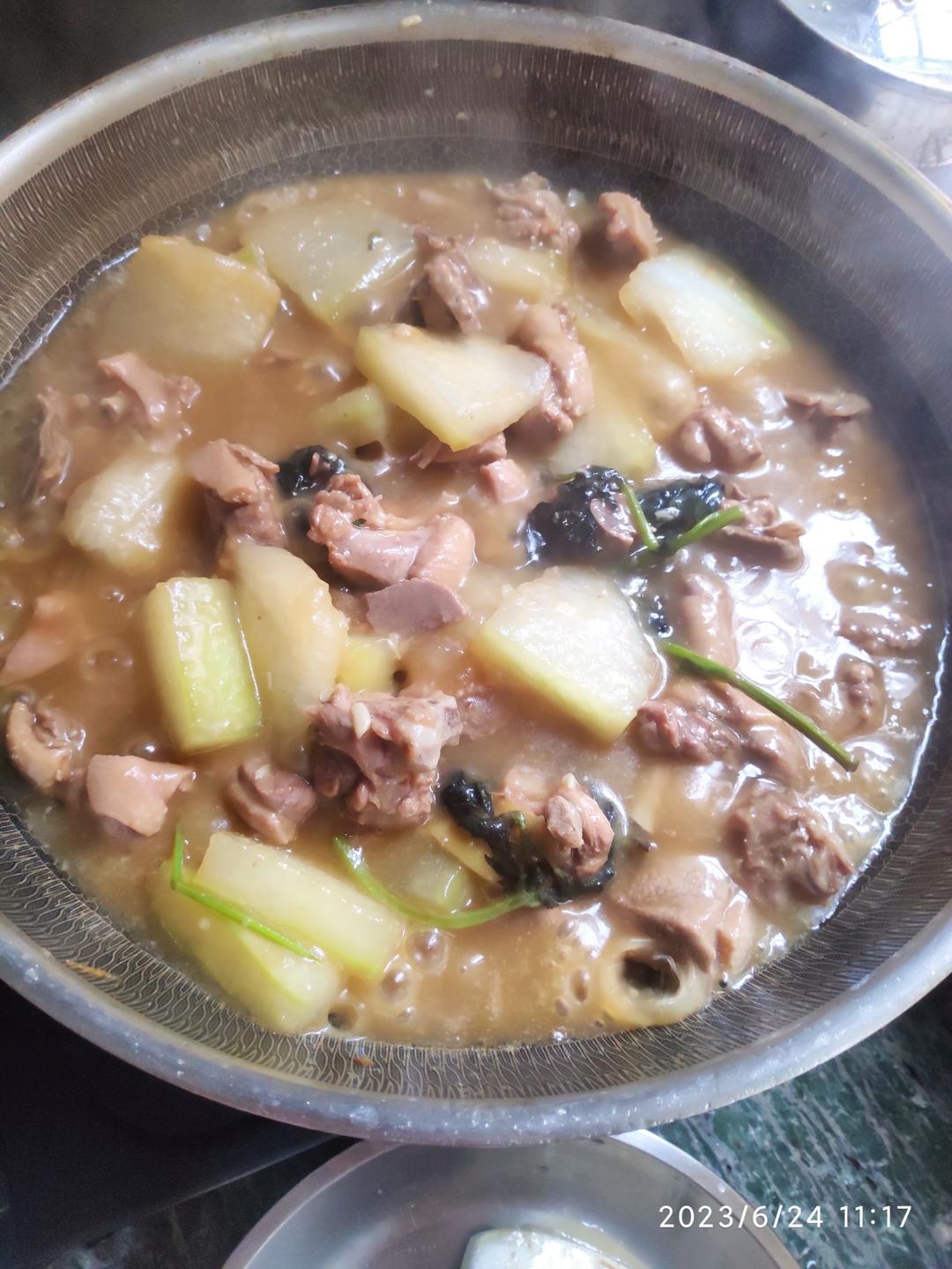 紫苏冬瓜炆鸭